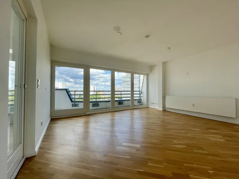 4-Zimmer Wohnung mit Balkon und Einbauküche — photo 1
